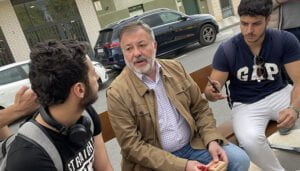 Dolz lanzará, si sale reelegido, un concurso anual de bandas y grupos de Cuenca para impulsar el talento creativo local