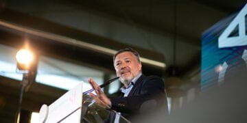 Dolz pide el voto para que Cuenca “no vuelva a la casilla de salida”