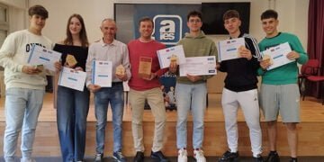 El IES Albasit gana la fase regional de la III Olimpiada ‘Ingeniería en la Edificación’ que organiza la Escuela Politécnica del Campus de Cuenca
