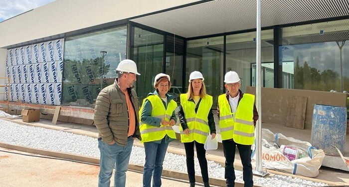 El nuevo centro de salud de Campillo de Altobuey dará servicio a más de 2.000 tarjetas sanitarias de la localidad y la comarca 1 El nuevo centro de salud de Campillo de Altobuey dará servicio a más de 2.000 tarjetas sanitarias de la localidad y la comarca