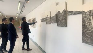 El Paraninfo del Campus de Cuenca acoge hasta el 25 de mayo la exposición ‘Tinta de Verano 2022’