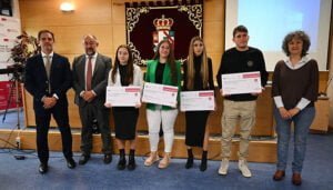 El Patronato Universitario Gil de Albornoz reconoce a los estudiantes de la UCLM en el Campus de Cuenca con mejores notas en la EvAU 2022