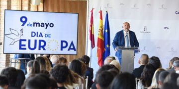 El próximo 27 de mayo se publicará la nueva convocatoria de becas para la formación de especialistas en asuntos europeos