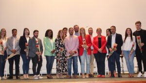 El PSOE de Iniesta presenta una lista “joven, comprometida y del pueblo”