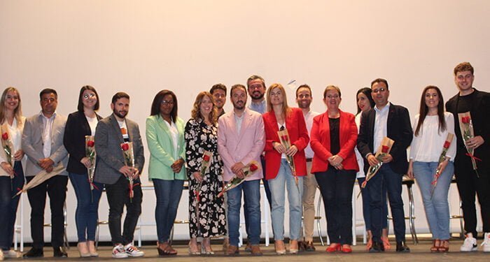 El PSOE de Iniesta presenta una lista “joven, comprometida y del pueblo”