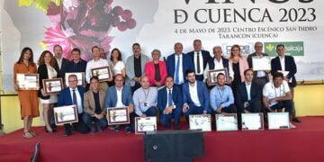 El XXIX Concurso de Vinos de Cuenca llena el Centro Escénico de Tarancón con la participación de influencer y revistas especializadas