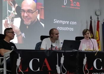 Emotiva jornada inaugural del Festival de Las Casas Ahorcadas con el homenaje a Alexis Ravelo