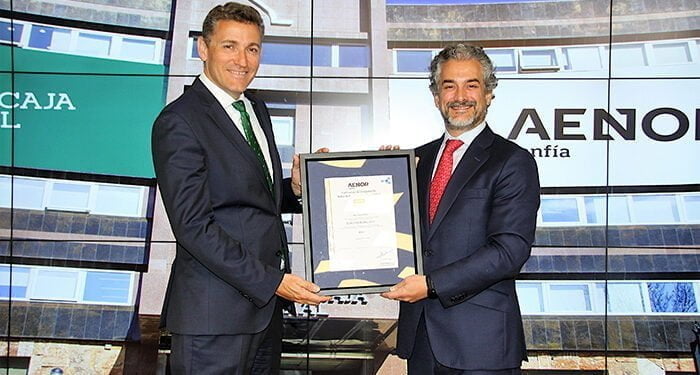 Eurocaja Rural, primera caja rural que recibe la certificación de Buen Gobierno Corporativo de AENOR 1 Eurocaja Rural, primera caja rural que recibe la certificación de Buen Gobierno Corporativo de AENOR