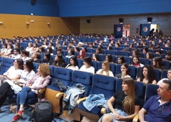 Éxito de afluencia en la tercera sesión del Festival de Novela Negra de Las Casas Ahorcadas