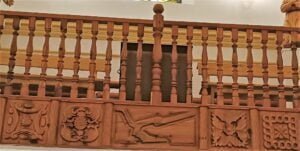 La ermita de San Isidro estrena un friso con motivos renacentistas del siglo XVII