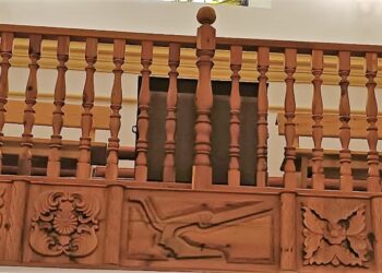 La ermita de San Isidro estrena un friso con motivos renacentistas del siglo XVII