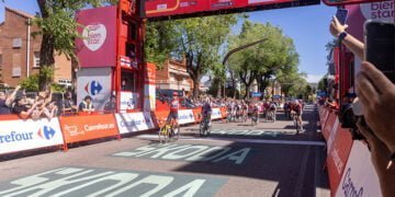 Guadalajara arropa la llegada de la Vuelta Femenina con victoria al sprint de la neerlandesa Marianne Vos