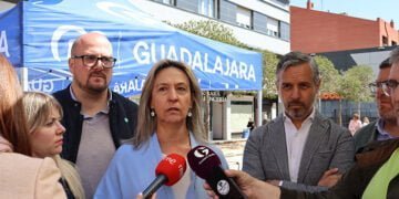 Guarinos afirma que “la ocupación ilegal de viviendas no es un derecho sino un delito” y pide a Rojo que “deje de ser un buen discípulo de Sánchez” y se ponga del lado del propietario y no del okupa
