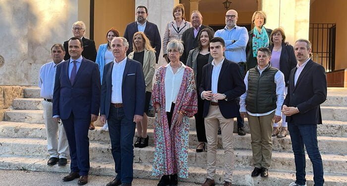 Igualada afirma que uno de sus proyectos sería mejorar el complejo del Santuario y el Palacio del Duque de Riánsares porque está en la actualidad “muy deteriorado” 1 Igualada afirma que uno de sus proyectos sería mejorar el complejo del Santuario y el Palacio del Duque de Riánsares porque está en la actualidad “muy deteriorado”