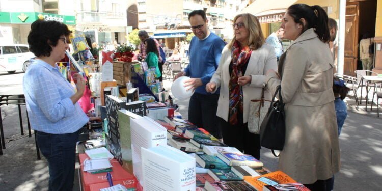 Jiménez defiende recuperar el Teatro Auditorio como motor cultural de Cuenca 1 img 9057