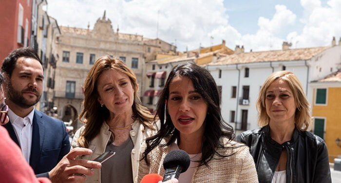 Inés Arrimadas lidera el impulso de Ciudadanos en Cuenca: "Recuperemos el tren y brindemos oportunidades a todos” 1 Inés Arrimadas lidera el impulso de Ciudadanos en Cuenca Recuperemos el tren y brindemos oportunidades a todos”
