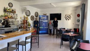 Invierte en Cuenca apoya el bar-tienda abierto en Beamud