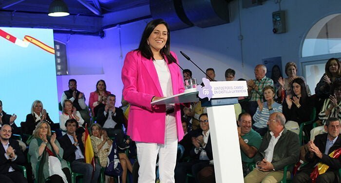 Jiménez pregunta a Dolz si ya no recuerda cuando defendía sacar las líneas del tren del centro y recuperar los terrenos de ADIF 1 Jiménez pregunta a Dolz si ya no recuerda cuando defendía sacar las líneas del tren del centro y recuperar los terrenos de ADIF