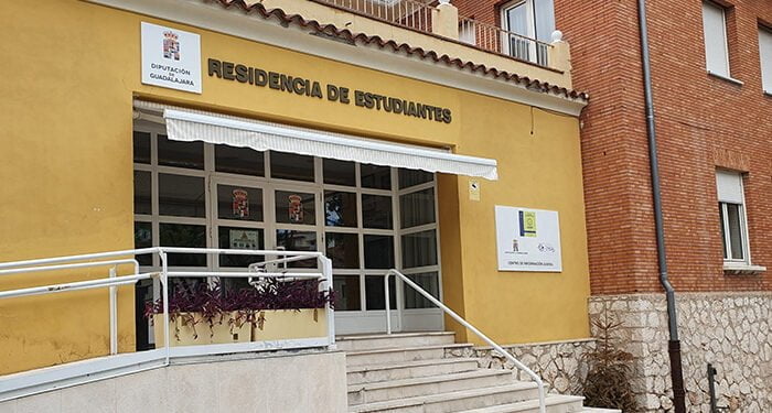 La Diputación de Guadalajara oferta 84 plazas de estancia en la Residencia de Estudiantes para el curso 2023-2024 1 La Diputación de Guadalajara oferta 84 plazas de estancia en la Residencia de Estudiantes para el curso 2023-2024
