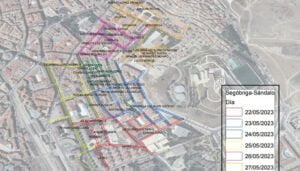 La limpieza intensiva implica restricciones de aparcamiento en los barrios de Pozo de las Nieves y La Paz y el entorno de Camino Cañete