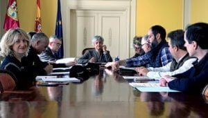 La subdelegada del Gobierno en Cuenca preside la reunión del Grupo Provincial de Trabajo entre la Inspección de Trabajo y las Fuerzas y Cuerpos de Seguridad del Estado