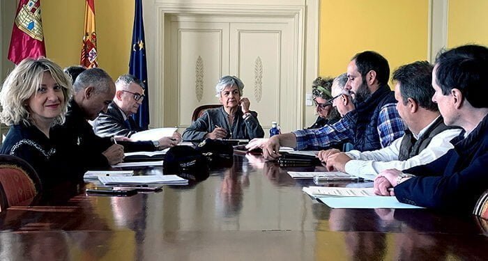 La subdelegada del Gobierno en Cuenca preside la reunión del Grupo Provincial de Trabajo entre la Inspección de Trabajo y las Fuerzas y Cuerpos de Seguridad del Estado
