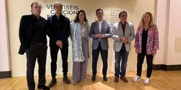 La UCLM cierra en Toledo la itinerancia regional de la muestra homenaje a Patxi Andión