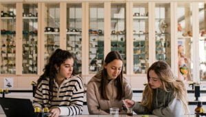 Los centros educativos conquenses que impulsen proyectos transformadores pueden optar a ayudas de 5.000 euros con la nueva Convocatoria EduCaixa