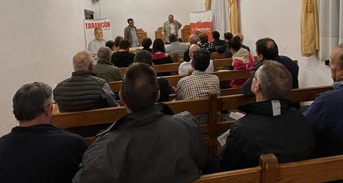Más de una decena de colectivos culturales participan en una reunión con López Carrizo para conocer las propuestas en esta materia 1 Más de una decena de colectivos culturales participan en una reunión con López Carrizo para conocer las propuestas en esta materia