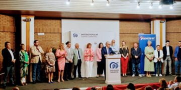 Miguel Ángel Igualada proclama una candidatura que “está al servicio de Tarancón porque tenemos muy claro que no venimos a servirnos de los taranconeros”