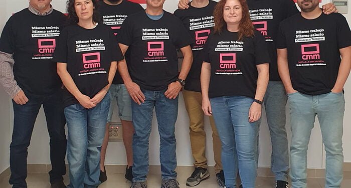 Movilización permanente de 39 cámaras y técnicos al servicio directo de CMMedia, pero subcontratados a través de productoras pri-vadas 1 Movilización permanente de 39 cámaras y técnicos al servicio directo de CMMedia, pero subcontratados a través de productoras pri-vadas