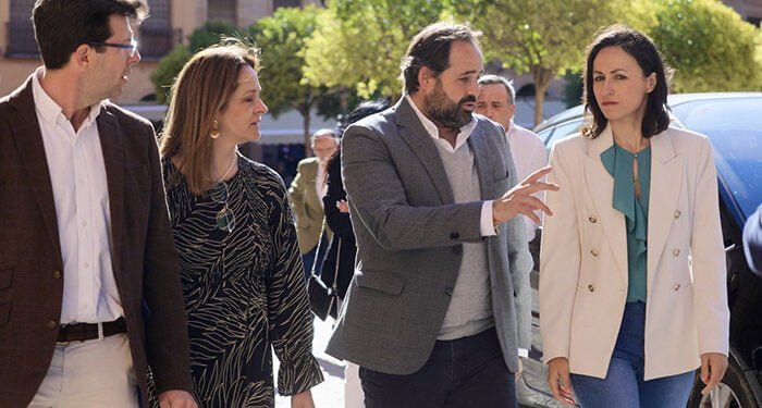 Núñez creará un Comité Turístico Regional para configurar una estrategia que lleve a Castilla-La Mancha a ser el principal destino de turismo de interior 1 Núñez creará un Comité Turístico Regional para configurar una estrategia que lleve a Castilla-La Mancha a ser el principal destino de turismo de interior