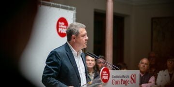 Page compromete ayudas de hasta 10.000 euros para facilitar la conciliación laboral y familiar y garantiza 3 años de contrato a los médicos que empiecen especialidad en Castilla-La Mancha