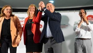 Page respalda la candidatura de Tello en Alovera “tiene abiertas las puertas de la Diputación y la Junta”