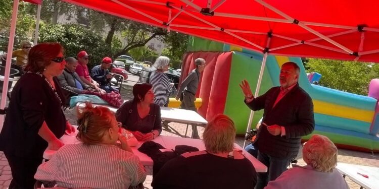 Dolz muestra su “preocupación” porque un cambio de gobierno “acabe con proyectos muy importantes”