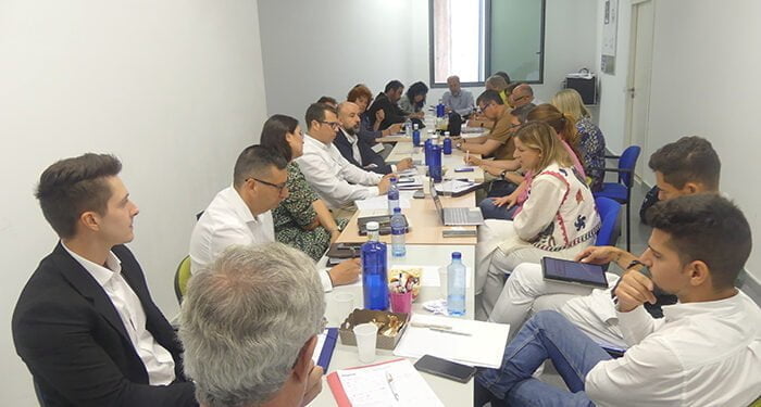 Acuerdo para la firma del convenio provincial de limpieza de locales y edificios de la provincia de Cuenca