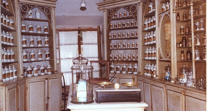 Alcocer busca farmacéutico 1 Alcocer busca farmacéutico