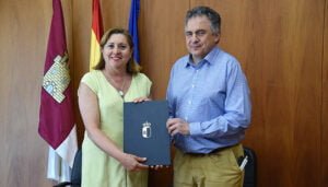 Alrededor de 300 alumnos con deficiencia visual grave se beneficiarán anualmente del nuevo convenio entre el Gobierno regional y la ONCE