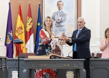Ana Guarinos ya es alcaldesa de Guadalajara
