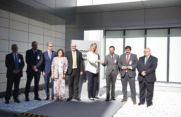 BASF Española inaugura su Centro de Tecnología en Marchamalo 1 BASF Española inaugura su Centro de Tecnología en Marchamalo