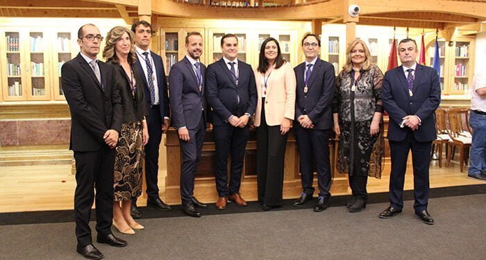 Bea Jiménez “Llevaremos a cabo una oposi-ción constructiva en contacto permanente con la sociedad conquense”