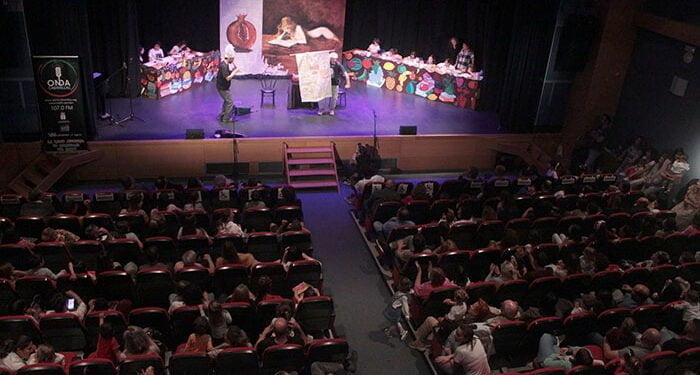 Casi seis horas de historias, y más público que nunca, en el XXI Maratón de Cuentos de Cabanillas 1 Casi seis horas de historias, y más público que nunca, en el XXI Maratón de Cuentos de Cabanillas