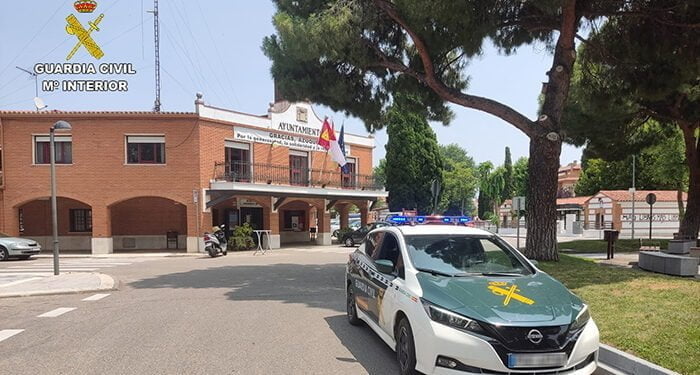 Cinco detenidos como presuntos responsables de robos en el interior de vehículos en Azuqueca de Henares y Alovera