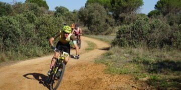 Cristina Belmar y Antonio Cerezo se imponen en el IV Duatlón Villa de las Mesas