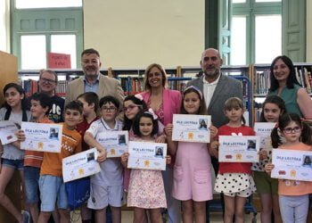 Dolz entrega los premios del concurso ‘La Oca Lectora’ a 19 niños y niñas que han leído en total 124 libros