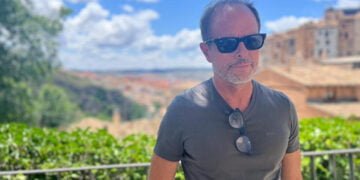 El afamado escritor francés Bernard Minier ambientará parte de su siguiente obra en Cuenca