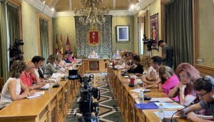El Ayuntamiento de Cuenca mantendrá los mismos concejales con dedicación exclusiva y los mismos salarios que en 2019