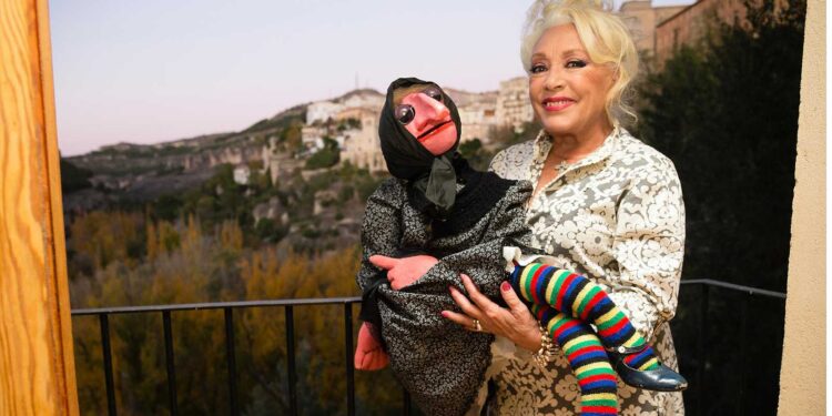 El Ayuntamiento lamenta el fallecimiento de la artista Mari Carmen y sus muñecos, “una gran embajadora de Cuenca”