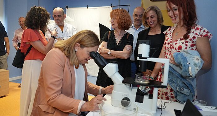 El Gobierno regional ofrecerá el próximo curso una herramienta para facilitar el trabajo a los docentes y el seguimiento del alumnado a las familias 1 El Gobierno regional ofrecerá el próximo curso una herramienta para facilitar el trabajo a los docentes y el seguimiento del alumnado a las familias