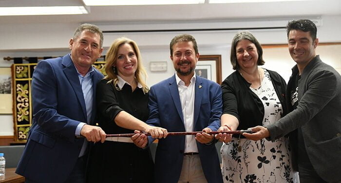 Francisco Pérez Torrecilla, investido por cuarta vez alcalde de Sacedón 1 Francisco Pérez Torrecilla, investido por cuarta vez alcalde de Sacedón